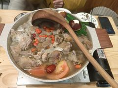 -小厨子私房菜·云南美食店