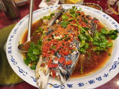 剁椒鱼头-旭龙鱼头王(航华店)