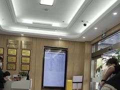 -上海仁爱医院口腔科 · 种植