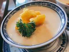鲜芒果布丁-禄婶鸡煲·打边炉