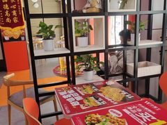 -华莱士·全鸡汉堡(五号路店)