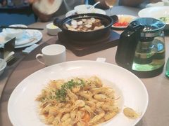 -香山湖家家宴(中山陵店)