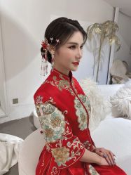 -艾米丽婚纱礼服