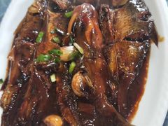 -梨云山居农家乐