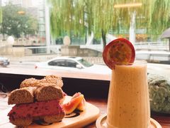 -Catch Bagel(芳草地店)