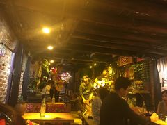 -在路上酒吧(大理古城店)