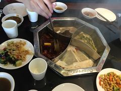-重庆德庄火锅(体育中心店)