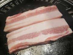 -唯成•韩国炭火烤肉 유성고기