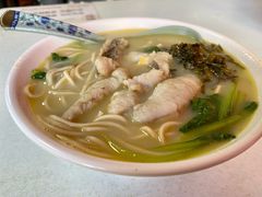 -明呈黄鱼面馆(斜土路店)