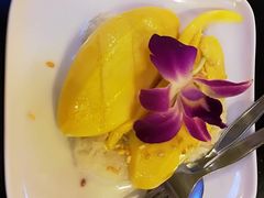 -J Daeng Seafood