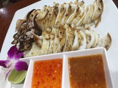 -Dang restaurant (patong phuket)