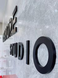 -变画·发型STUDIO