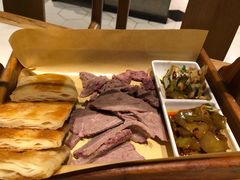 驴肉火烧-掌柜的店·河南菜(新天地店)