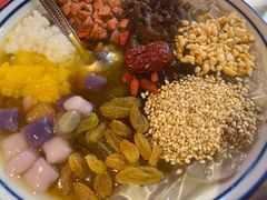 -佬土鹅肠火锅(解放路店)