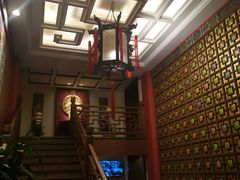 -梅龙镇酒家(南京西路总店)