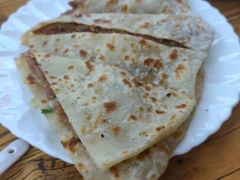 -溢心园香河肉饼总店