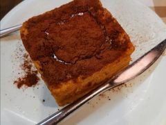 -新大咀港式茶餐厅(宝山万达店)