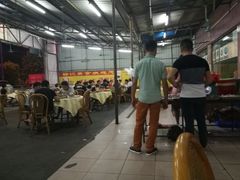 大堂-标记美食新鲜猪杂(兴南大道店)