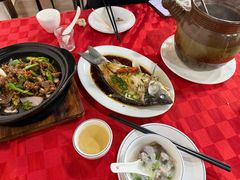 -先鲜鲫鱼粥