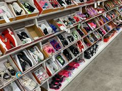 -BIGOFFS 超级折扣(仁恒伊势丹店)