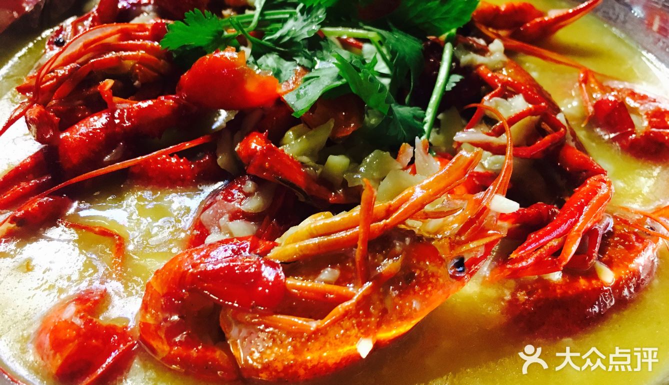 年糕龙虾领盒饭