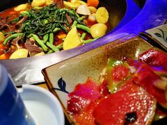 -山河屯铁锅炖鲜鹅·东北菜(开发区一店)