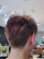 -意廊 Hair Salon