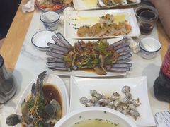 -四川小胡子海鲜(丁村万人海鲜广场店)