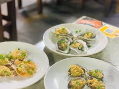 -四川小胡子海鲜(丁村万人海鲜广场店)