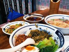 -黑白电视长沙小吃(悦汇城店)