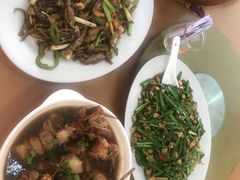 -正宗高流河饭店原创风姜鸡