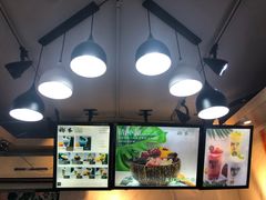 -津椰本·海南正宗椰奶清补凉(店一店)