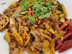 麻辣香锅-拿渡·水煮鱼麻辣香锅(王府井奥莱·香江小镇店)