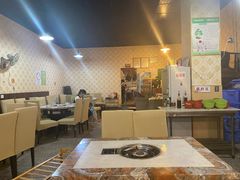 大堂-昭通天麻竹荪火腿鸡(严家地店)