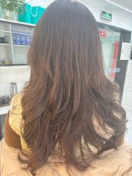 -V7 HAIR SALON