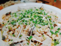 葱爆黑鱼花-三猫黑鱼花(南大店)