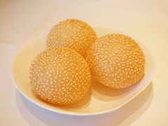 空心煎堆-利苑酒家(合景国际金融广场店)