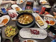 -河坝烧烤串城(金达莱店)