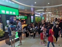 等位区-费大厨辣椒炒肉(万家丽一店)