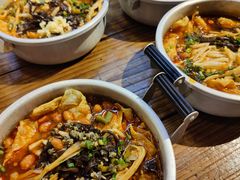 -丽丽三鲜螺蛳粉(田林路店)