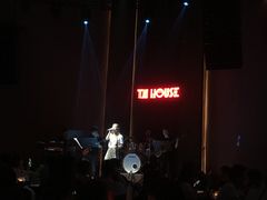 -TZ House音乐现场(来福士中心店)