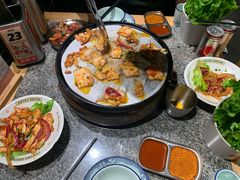 -酒拾烤肉(复地星光天地店)