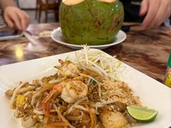 -两兄弟Song Pee Nong(2号店)