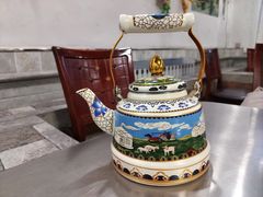 -粘豆包柴火铁锅炖