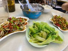 -覃记海鲜美食餐厅