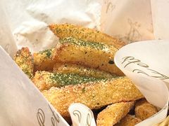 -Let'sBURGERplus·非常创意汉堡(三里屯店)