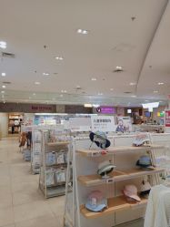 -孩子王(仪征宝能店)