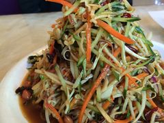 -胖太太四川麻辣排骨串(镇江路分店)