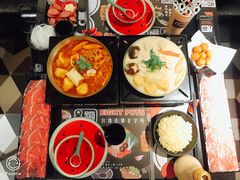 -8锅臭臭锅·正宗台湾小火锅(中心五路店)