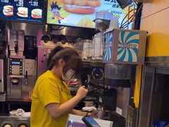 -麦当劳(星光行店)